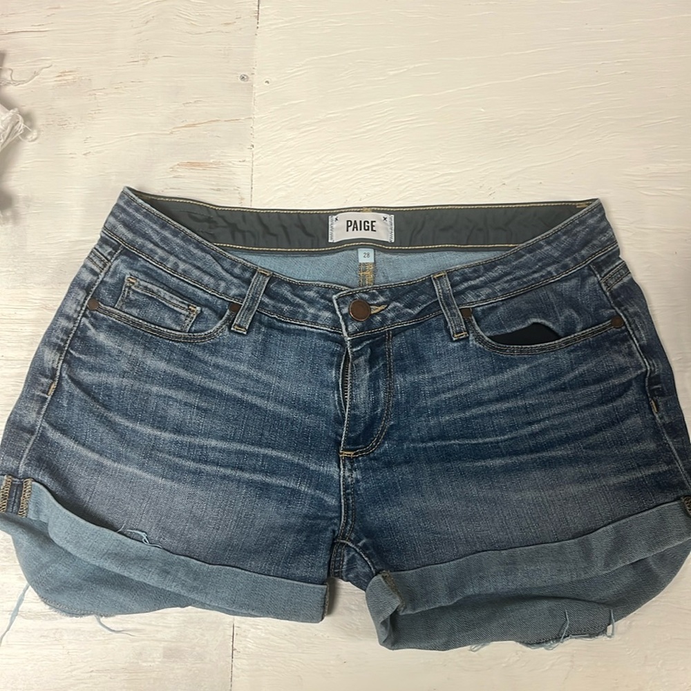 Paige women’s jean shorts Size 28